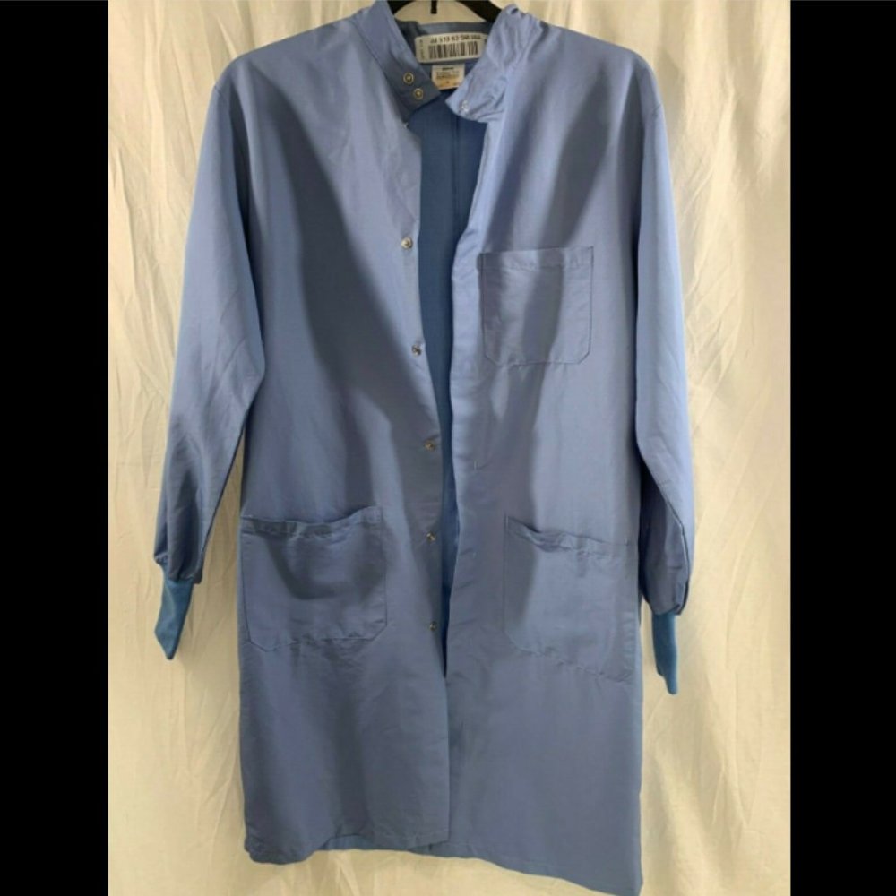 Fashion Seal Women's Scrub Jacket Blue Size Small